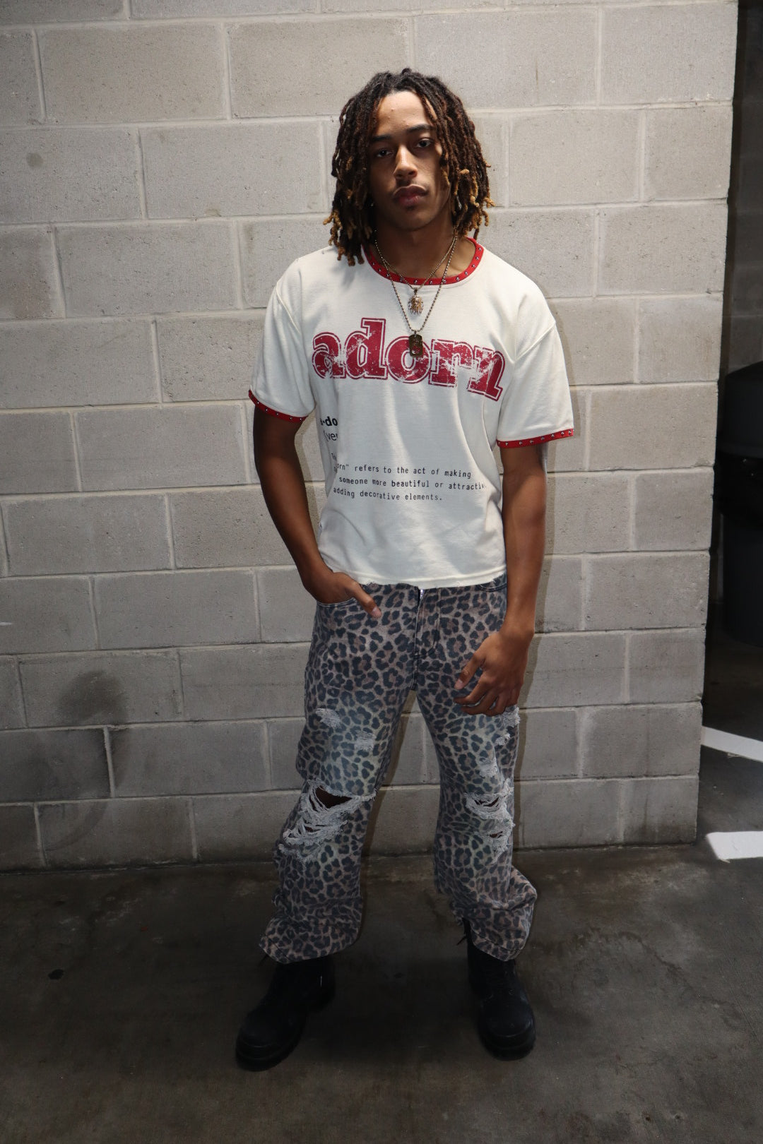ADORN TEE